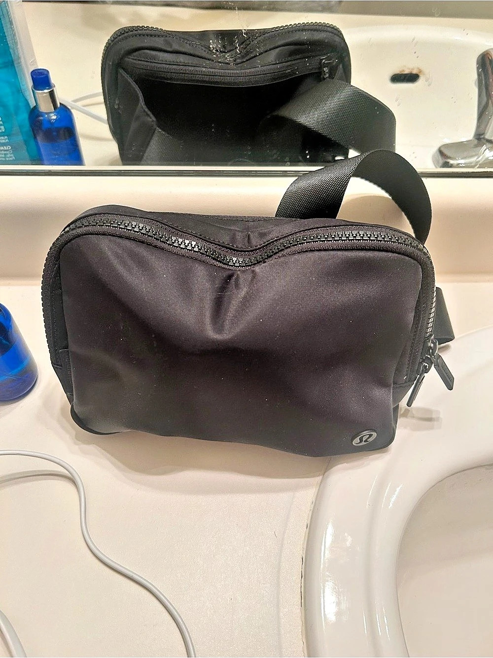 Lululemon Everywhere Belt Bag 1L Black Crossbody Bag